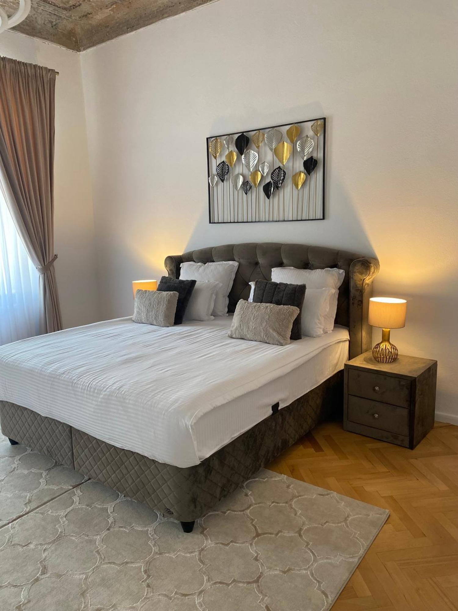 Schiller Rooms Sibiu Luaran gambar