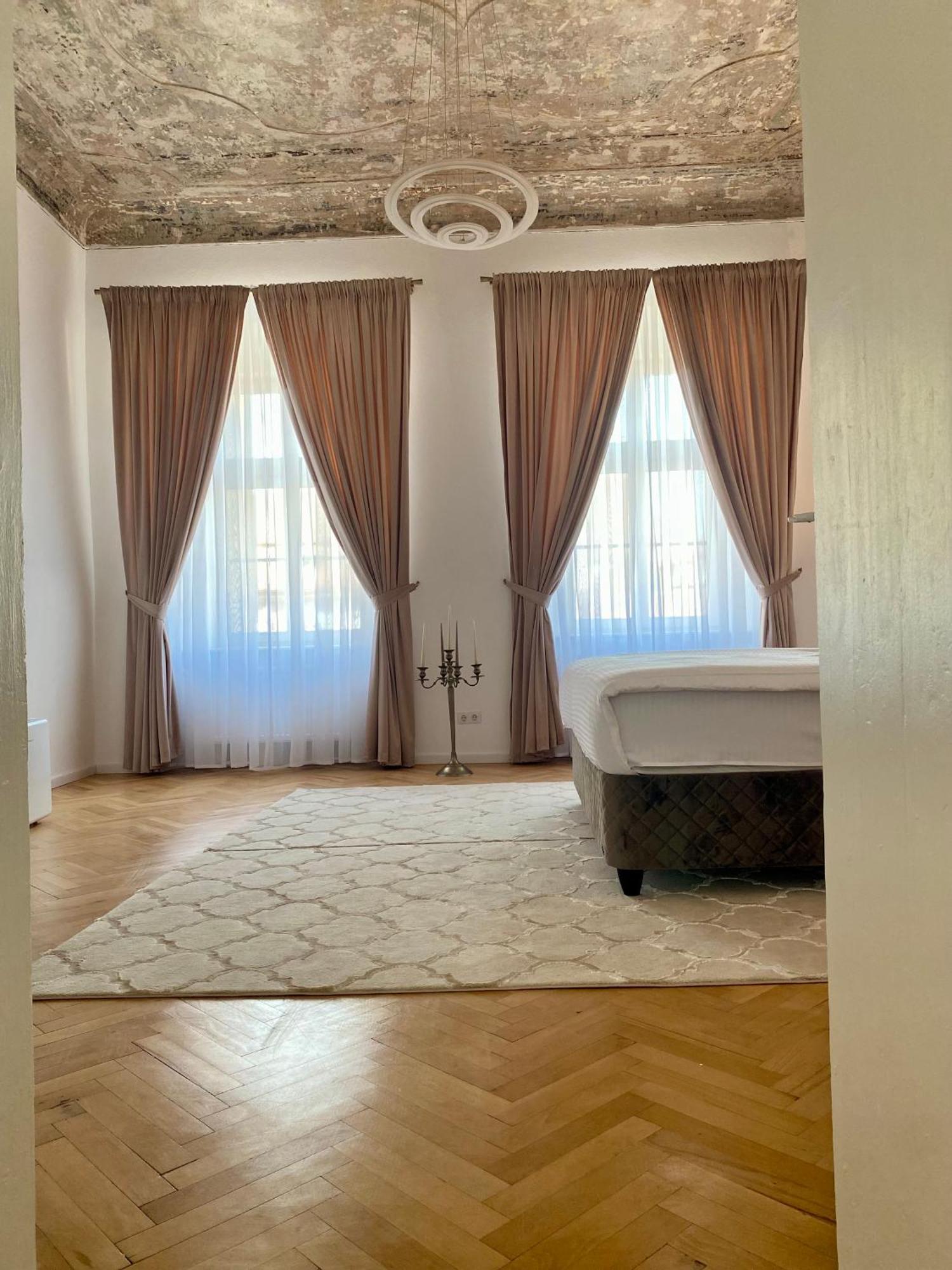 Schiller Rooms Sibiu Luaran gambar